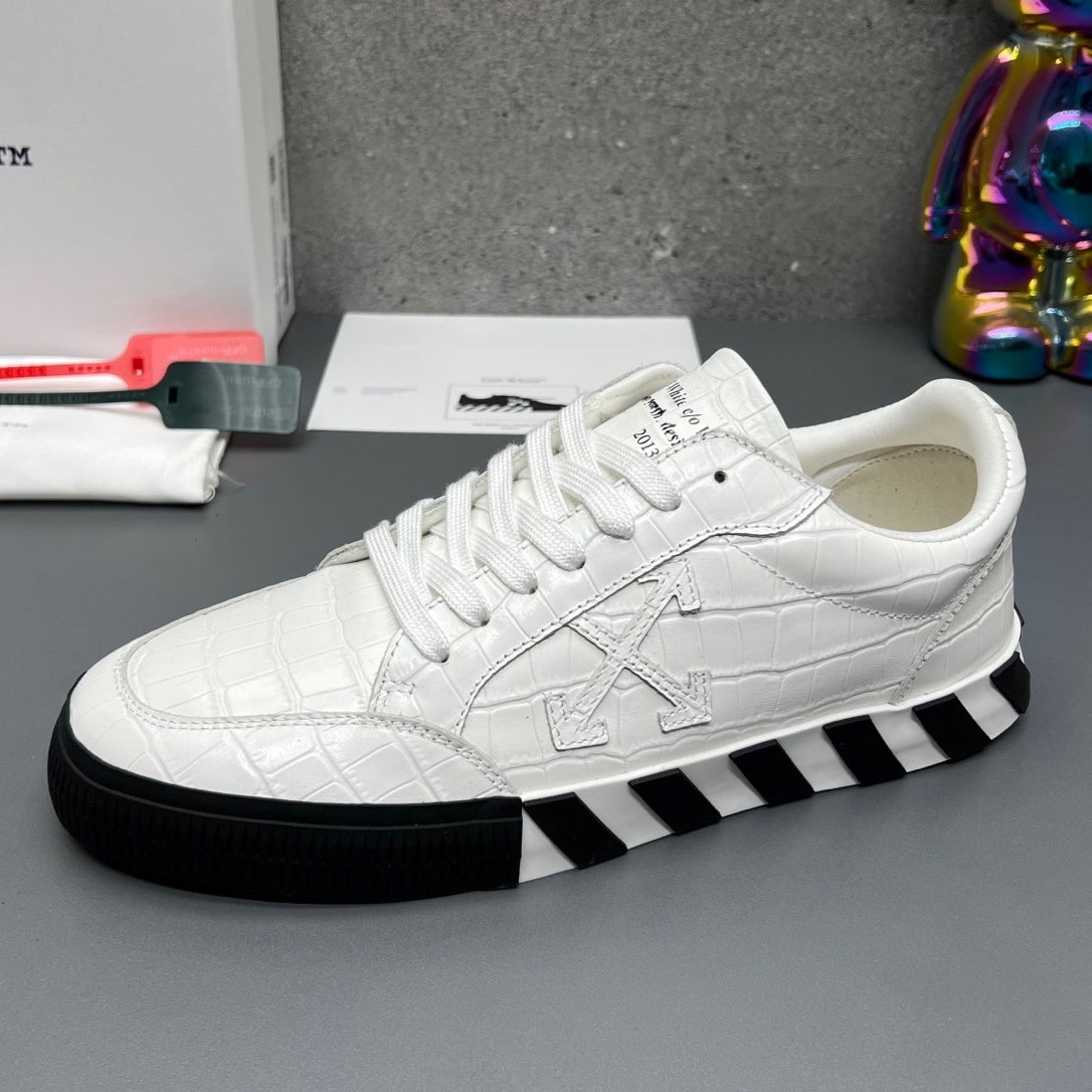 OFF-Whlte Arrow leather sneakers#36