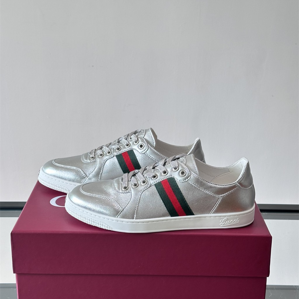 Gucci Shoes #69