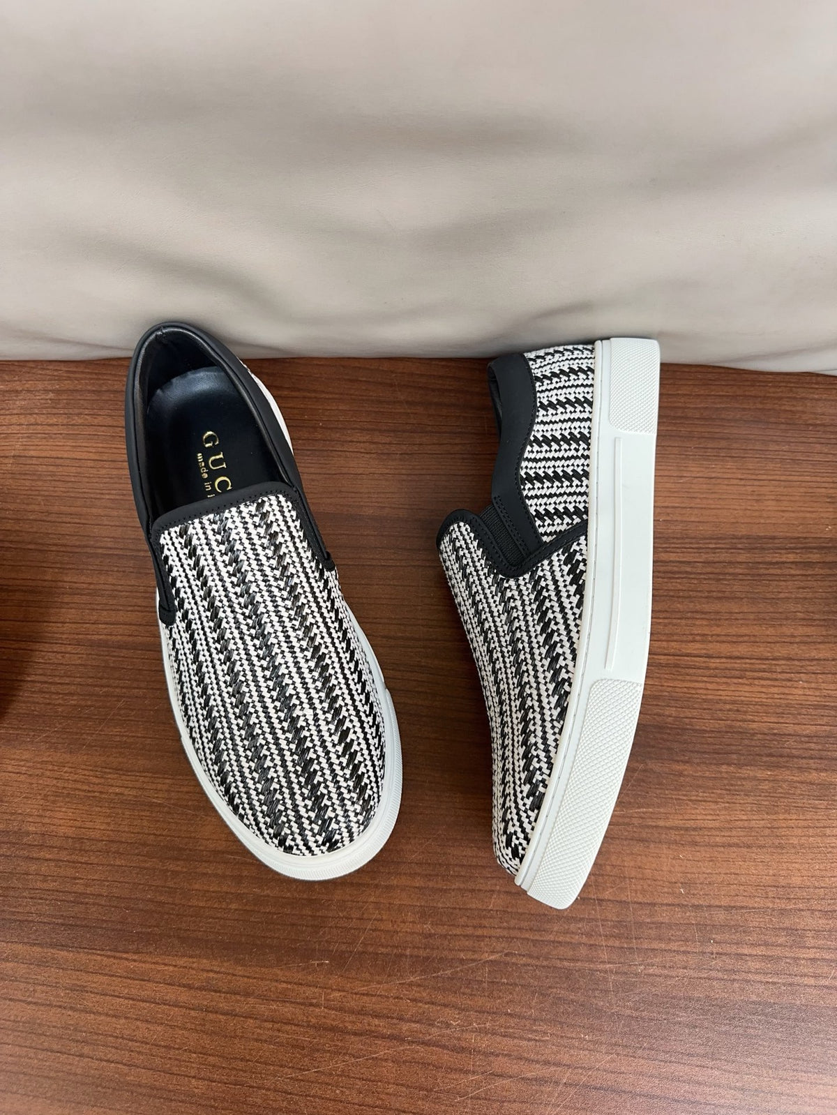 Gucci Shoes #44 - Color 03