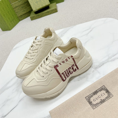 Gucci Shoes #74
