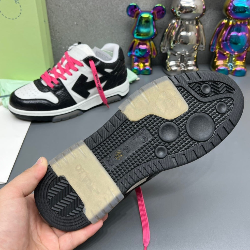 OFF-Whlte Arrow Logo Leather Sneakers #41
