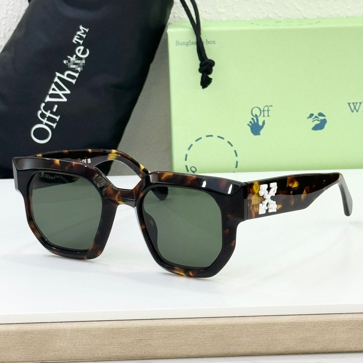OFF-Whlte Arrow logo sunglasses#014