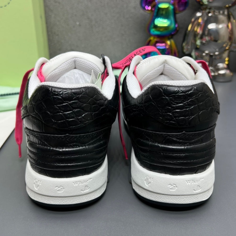 OFF-Whlte Arrow Logo Leather Sneakers #41