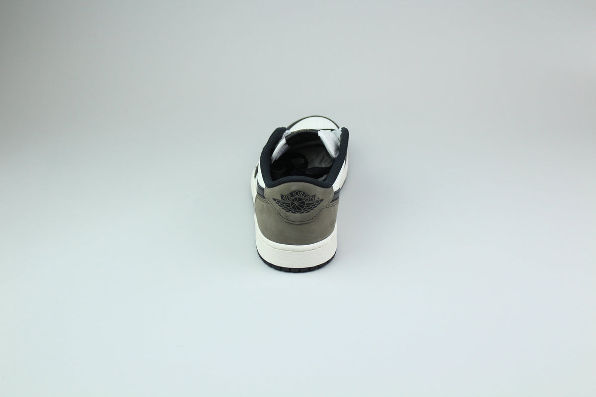 Air Jordan 1 Low OG 'Mocha' - Mocha - image 5
