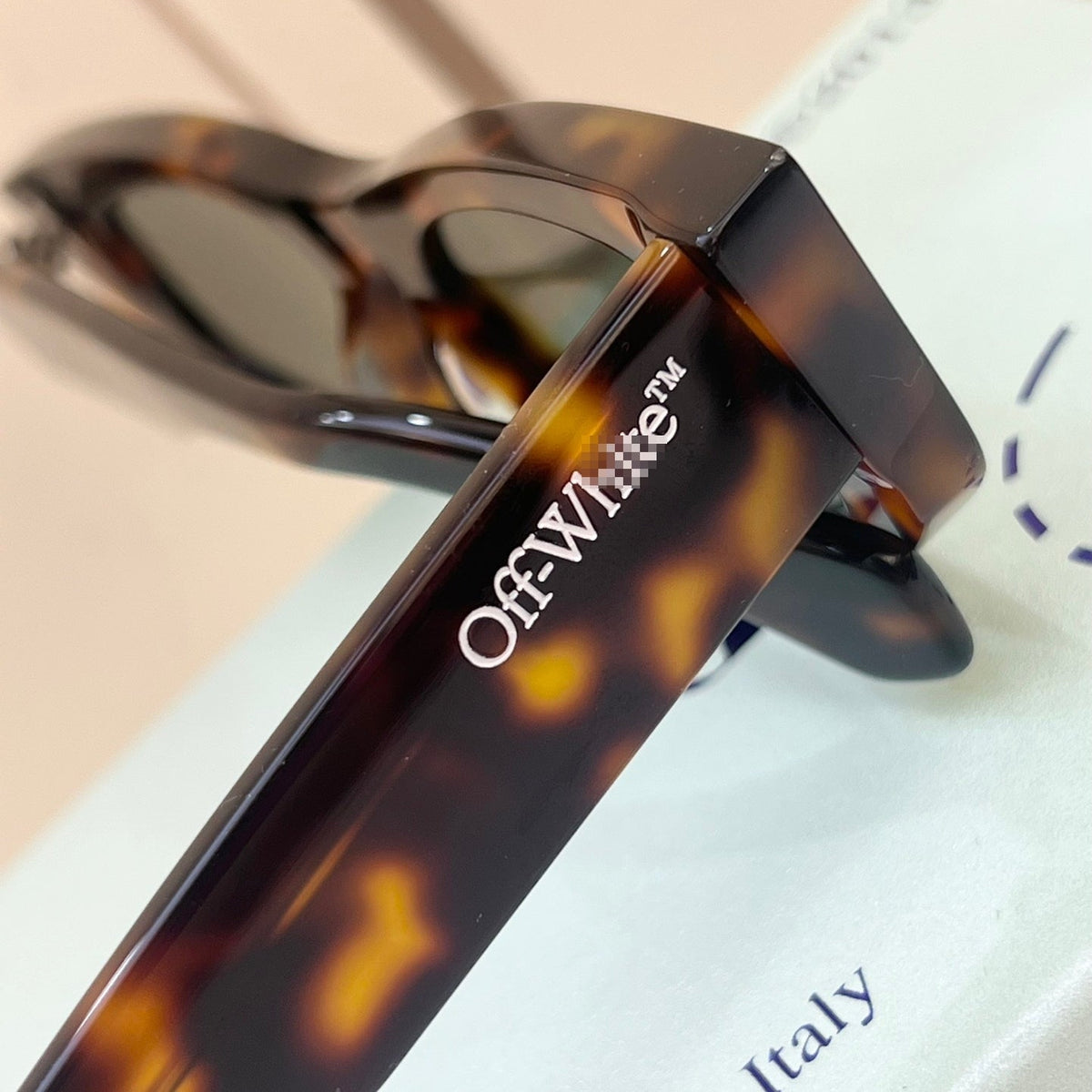 OFF-Whlte Arrow logo sunglasses#090