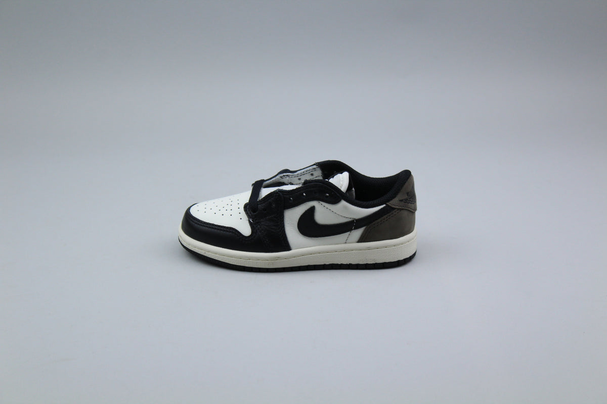 Air Jordan 1 Retro Low OG 'Mocha' (PS) - Mocha - image 3