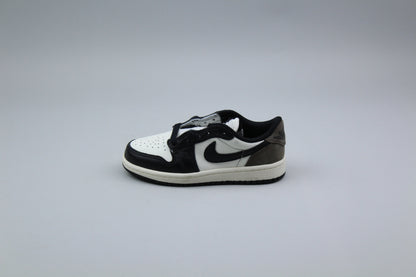 Air Jordan 1 Retro Low OG 'Mocha' (PS) - Mocha - image 3