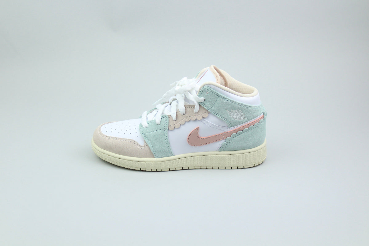 Air Jordan 1 Mid SE 'Pink Oxford' - Pink Oxford - image 3