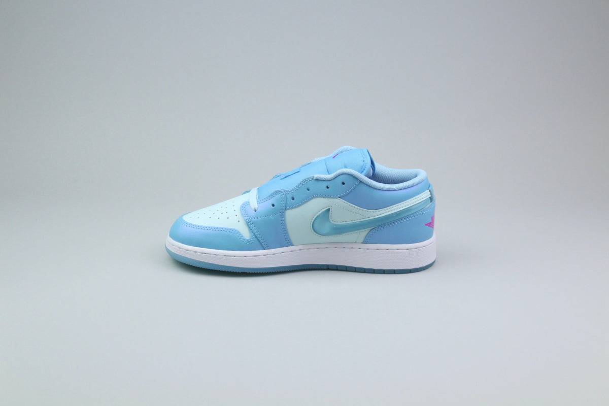 Air Jordan 1 Low SE 'Aquarius Blue' (GS) - Aquarius Blue - image 4