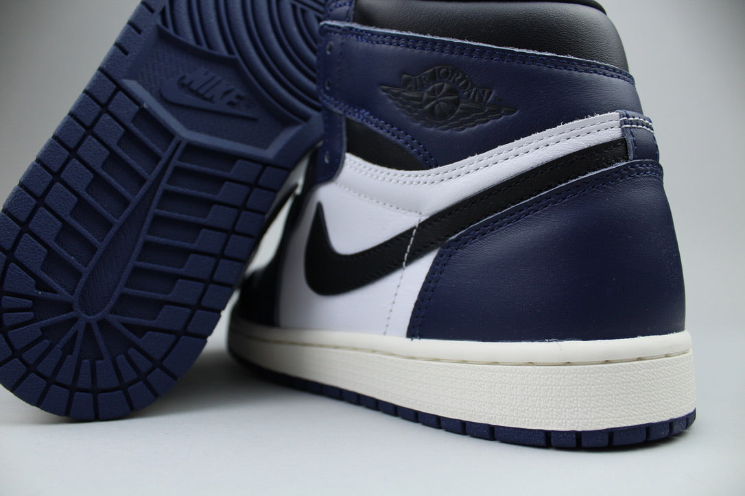 Air Jordan 1 Retro High OG 'Midnight Navy' - Midnight Navy - image 2