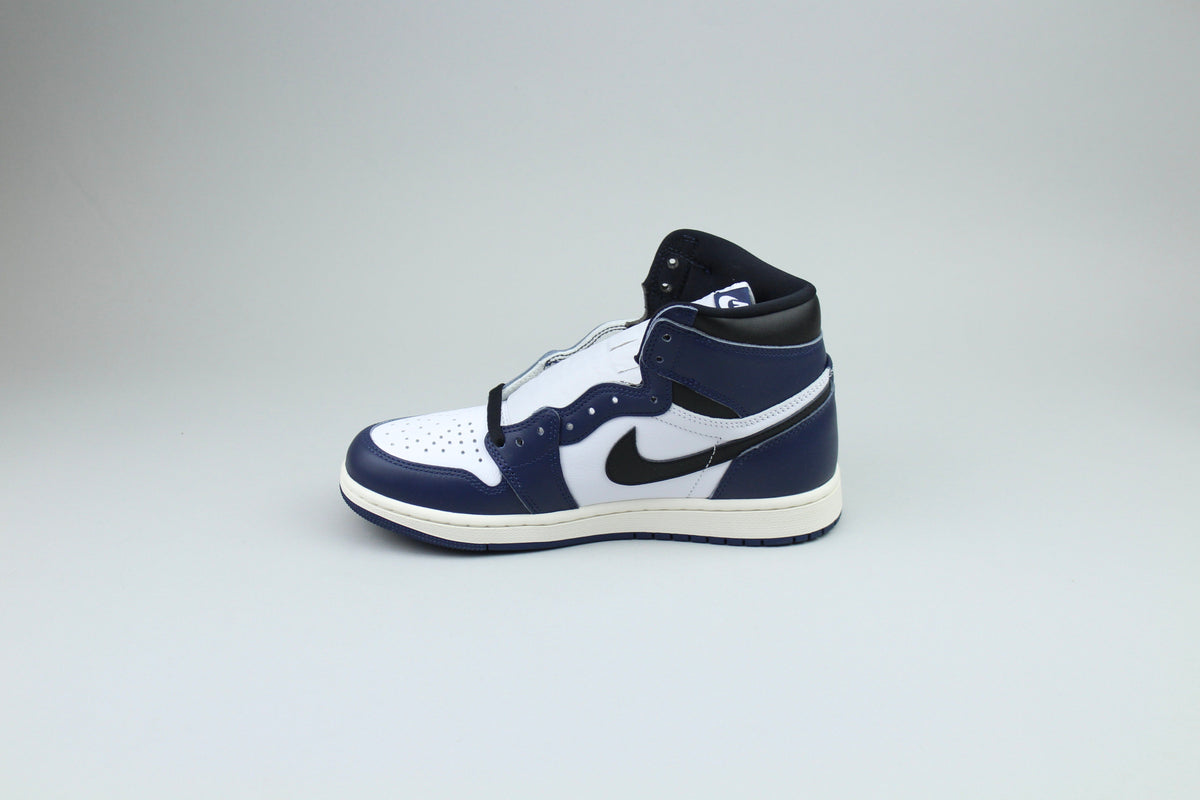 Air Jordan 1 Retro High OG 'Midnight Navy' - Midnight Navy - image 4