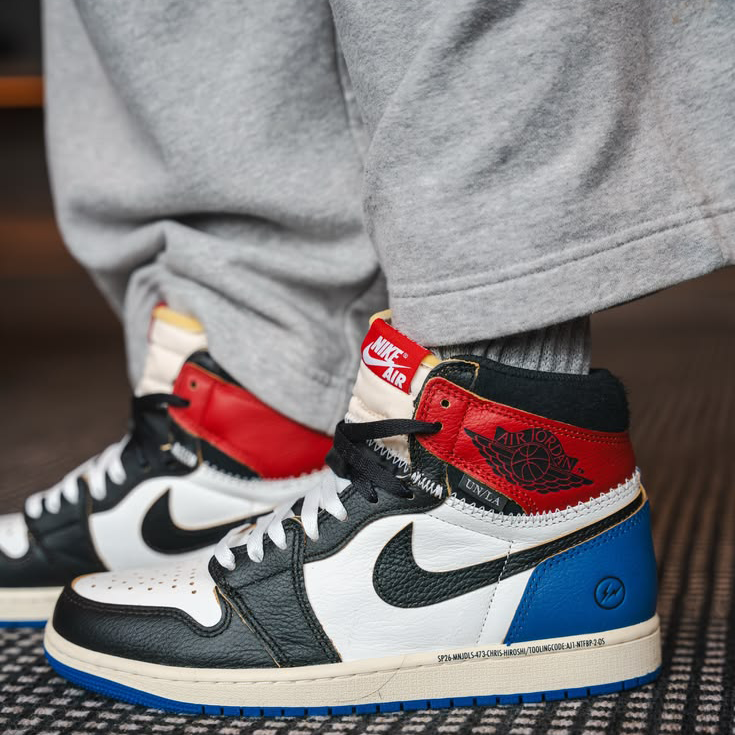 Air Jordan 1 Retro High OG SP Fragment x Union LA Varsity 'Red Sport Royal' - Red Sport Royal - image 10
