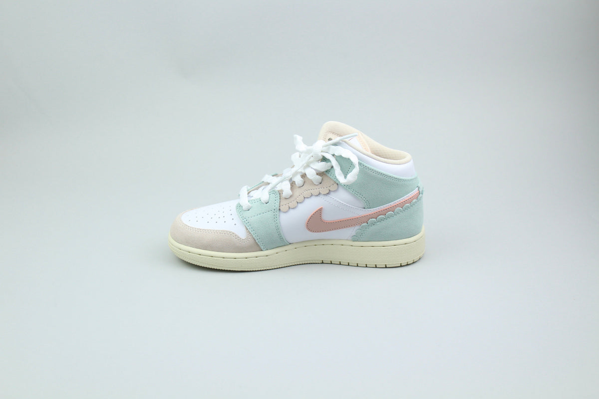 Air Jordan 1 Mid SE 'Pink Oxford' - Pink Oxford - image 4