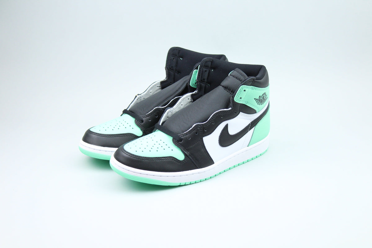 Jordan 1 Retro High OG 'Green Glow' - Green Glow - image 6