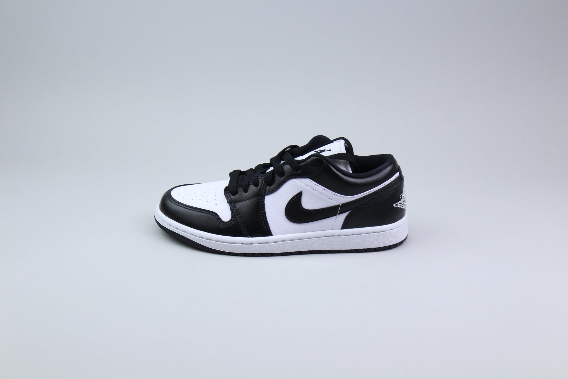 Jordan 1 Low 'Panda' (Women's) - Panda - image 3