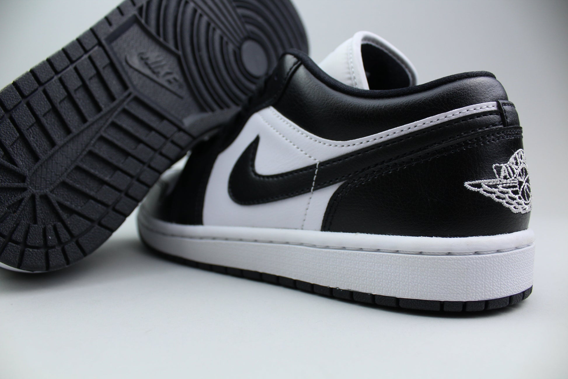Jordan 1 Low 'Panda' (Women's) - Panda - image 2