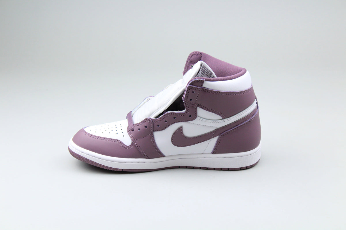 Air Jordan 1 Retro High OG 'Mauve' - Mauve - image 4