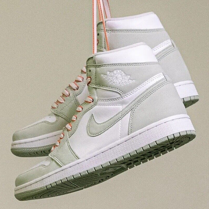 Jordan 1 Retro High OG 'Seafoam' (W) - Seafoam - image 8