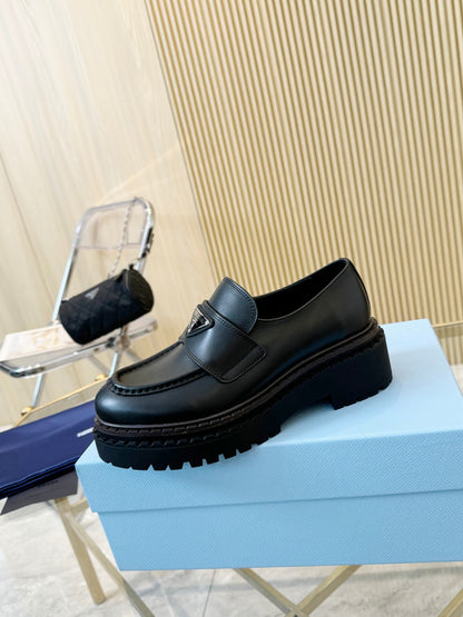 Prada Casual Shoes #02 P270
