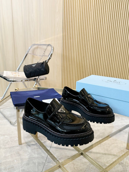 Prada Casual Shoes #02 P270