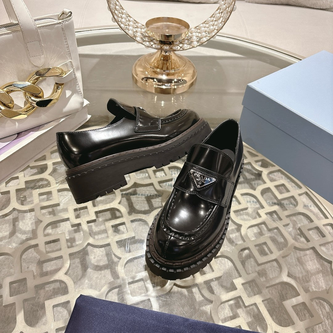 Prada Casual Shoes #02 P270
