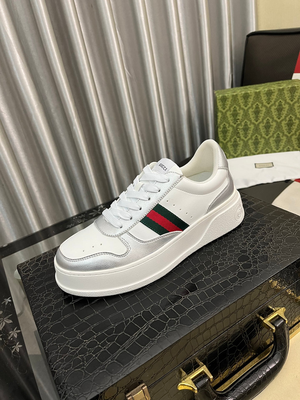 Gucci Shoes #24 - Color 06