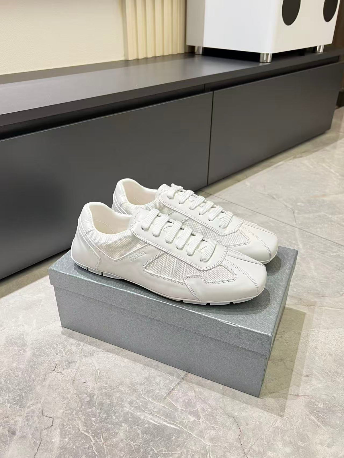 Prada Casual Shoes #06 P200 - Color 01