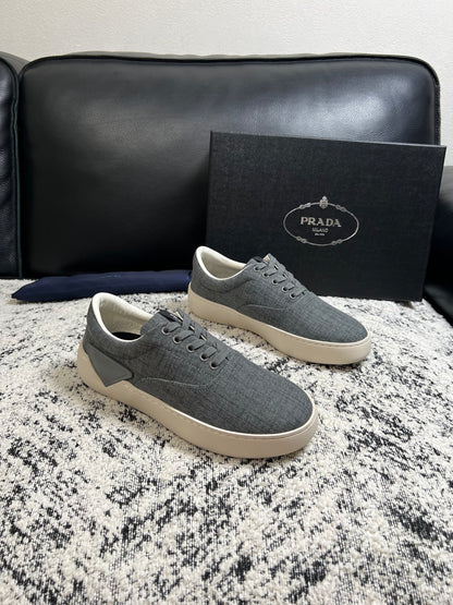 Prada Casual Shoes #23 P370 - Color 04