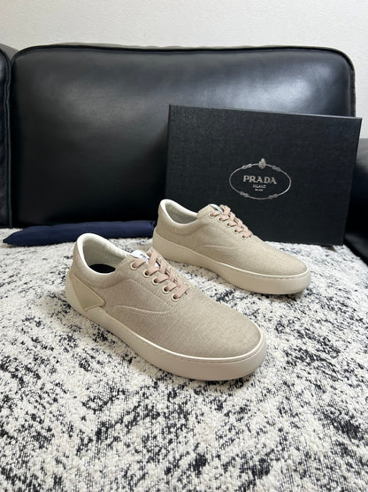 Prada Casual Shoes #23 P370 - Color 01