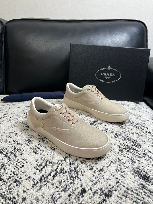 Prada Casual Shoes #23 P370 - Color 01