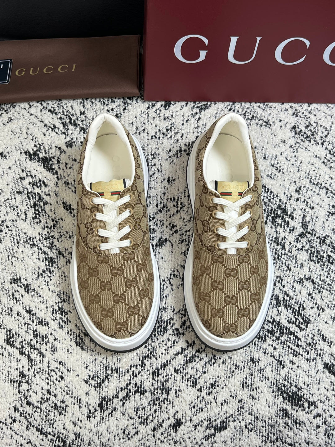 Gucci Shoes #04 - Color 01