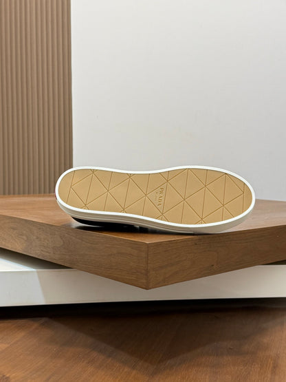 Prada Casual Shoes #16