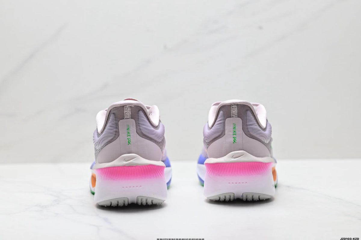 NIKE Neue Laufschuhe