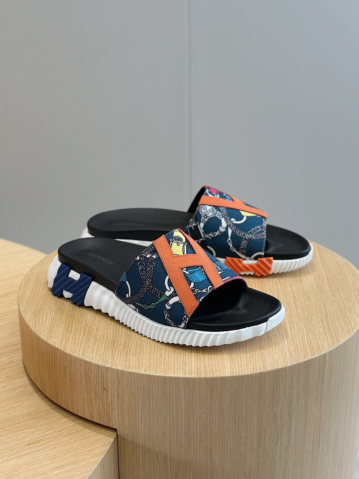 Hermes Shoes #33 - Color 02