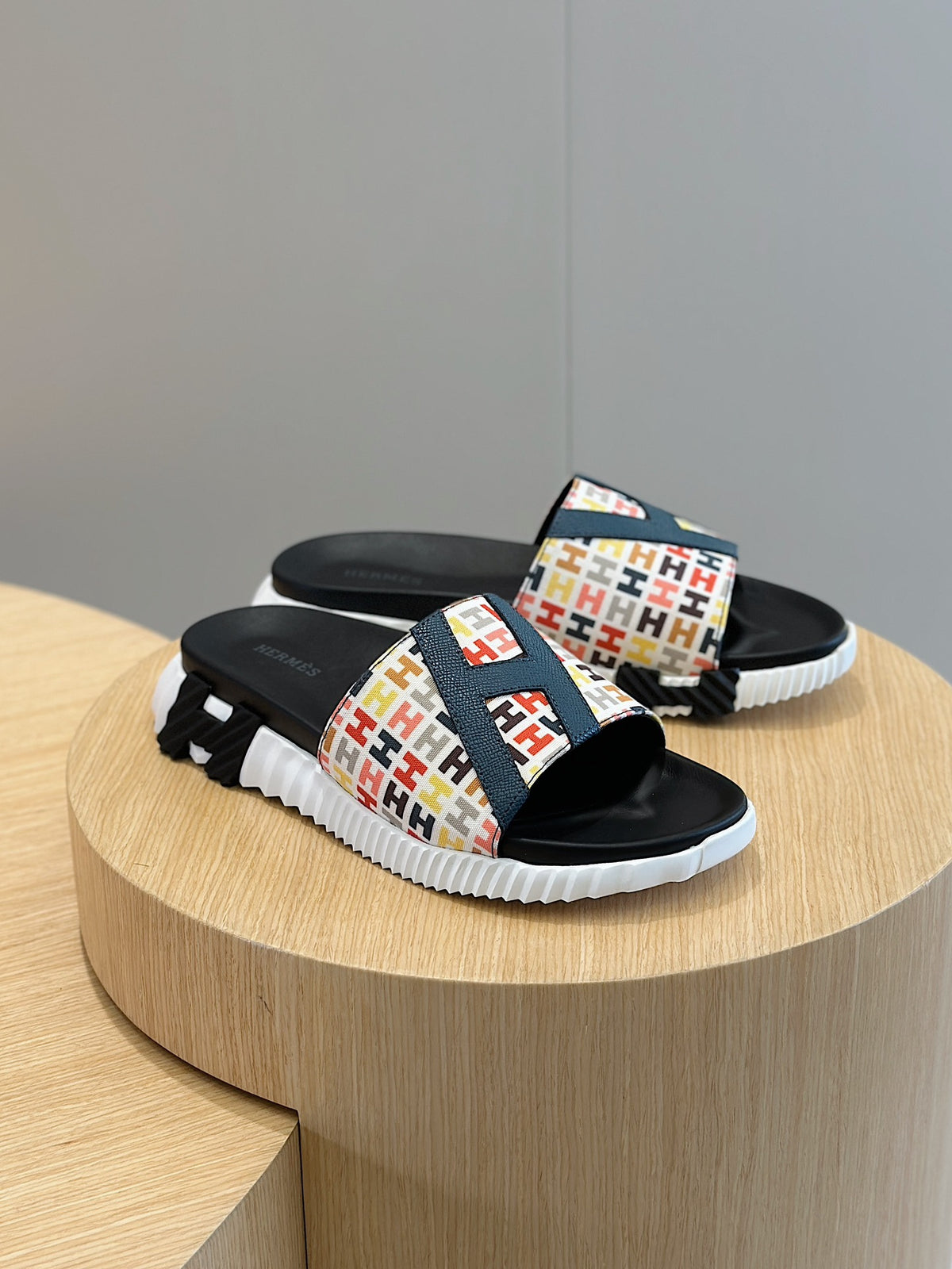 Hermes Shoes #33 - Color 03