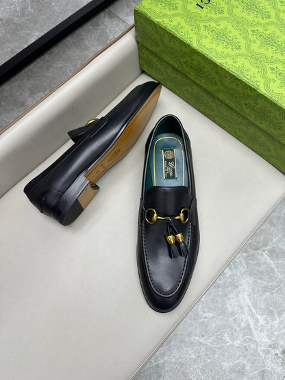 Gucci Shoes #43 - Color 02