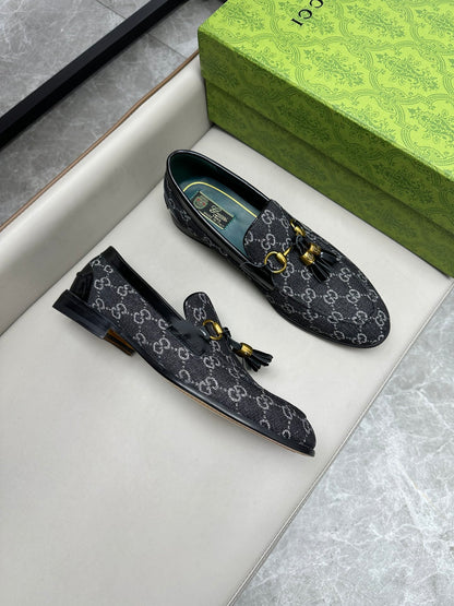 Gucci Shoes #43 - Color 05