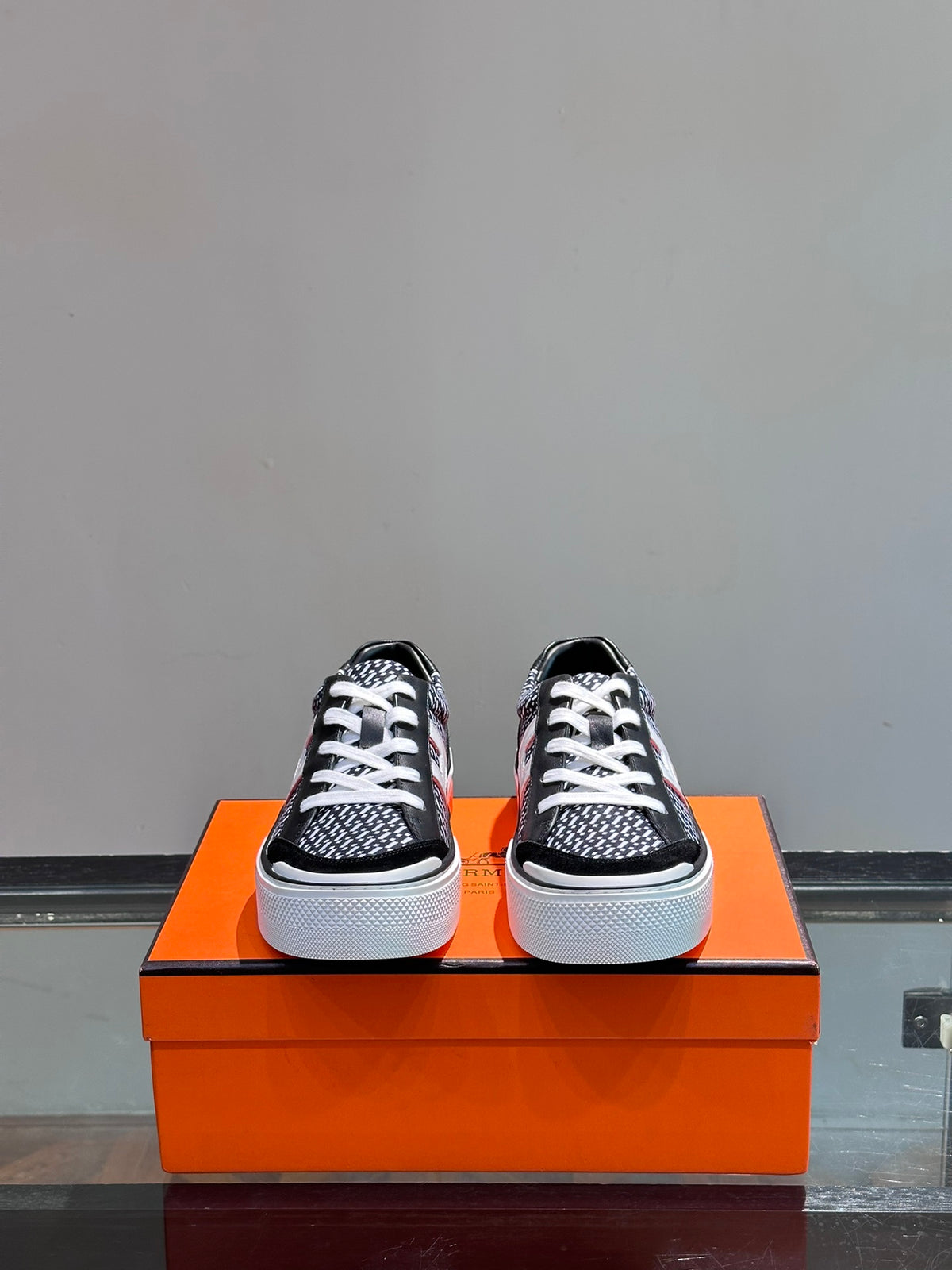 Hermes Shoes #29 - Color 01
