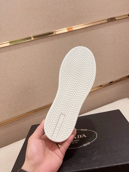 Prada Casual Shoes #05 P220
