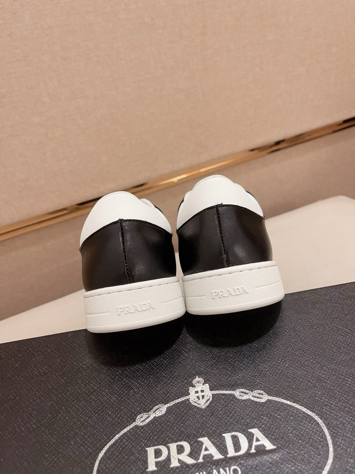Prada Casual Shoes #05 P220