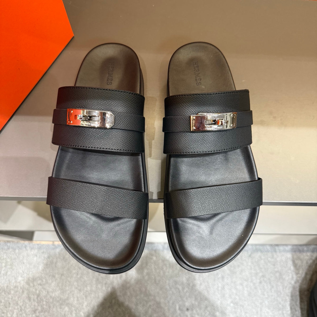Hermes Shoes #14 - Color 09