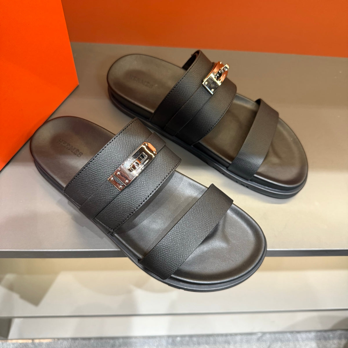 Hermes Shoes #14 - Color 09