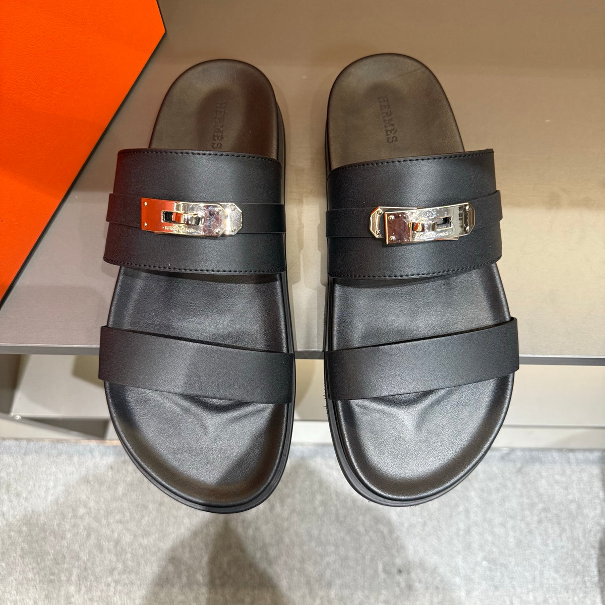 Hermes Shoes #14 - Color 06