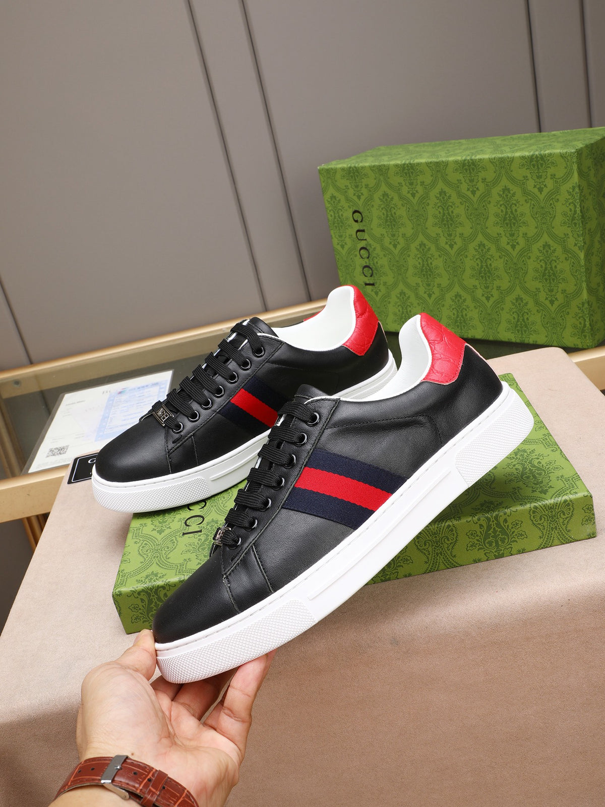 Gucci Shoes #41 - Color 02