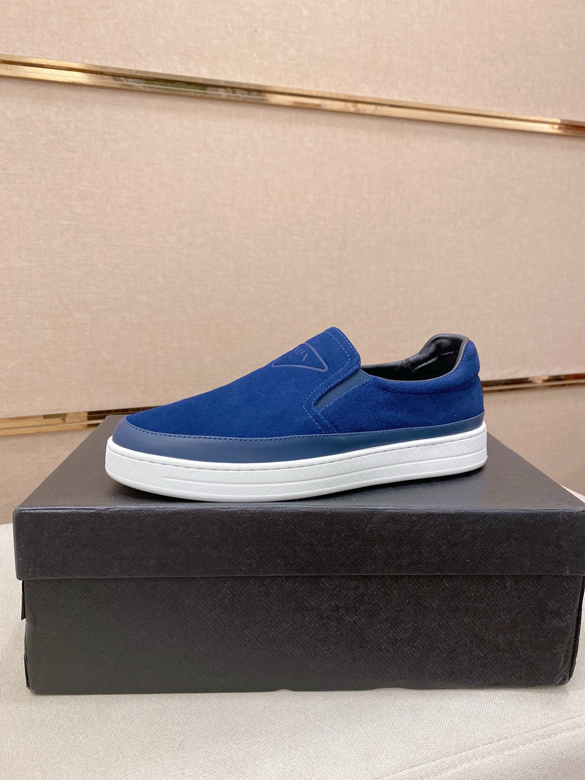 Prada Casual Shoes #03 P210 - Color 03