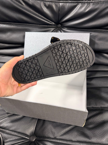 Prada Casual Shoes #04 P140