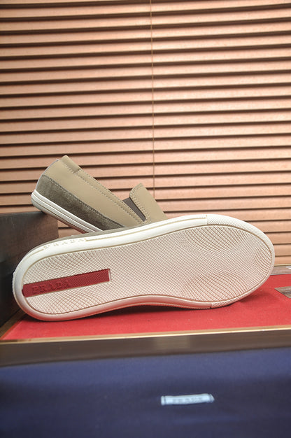 Prada Casual Shoes #24 P210