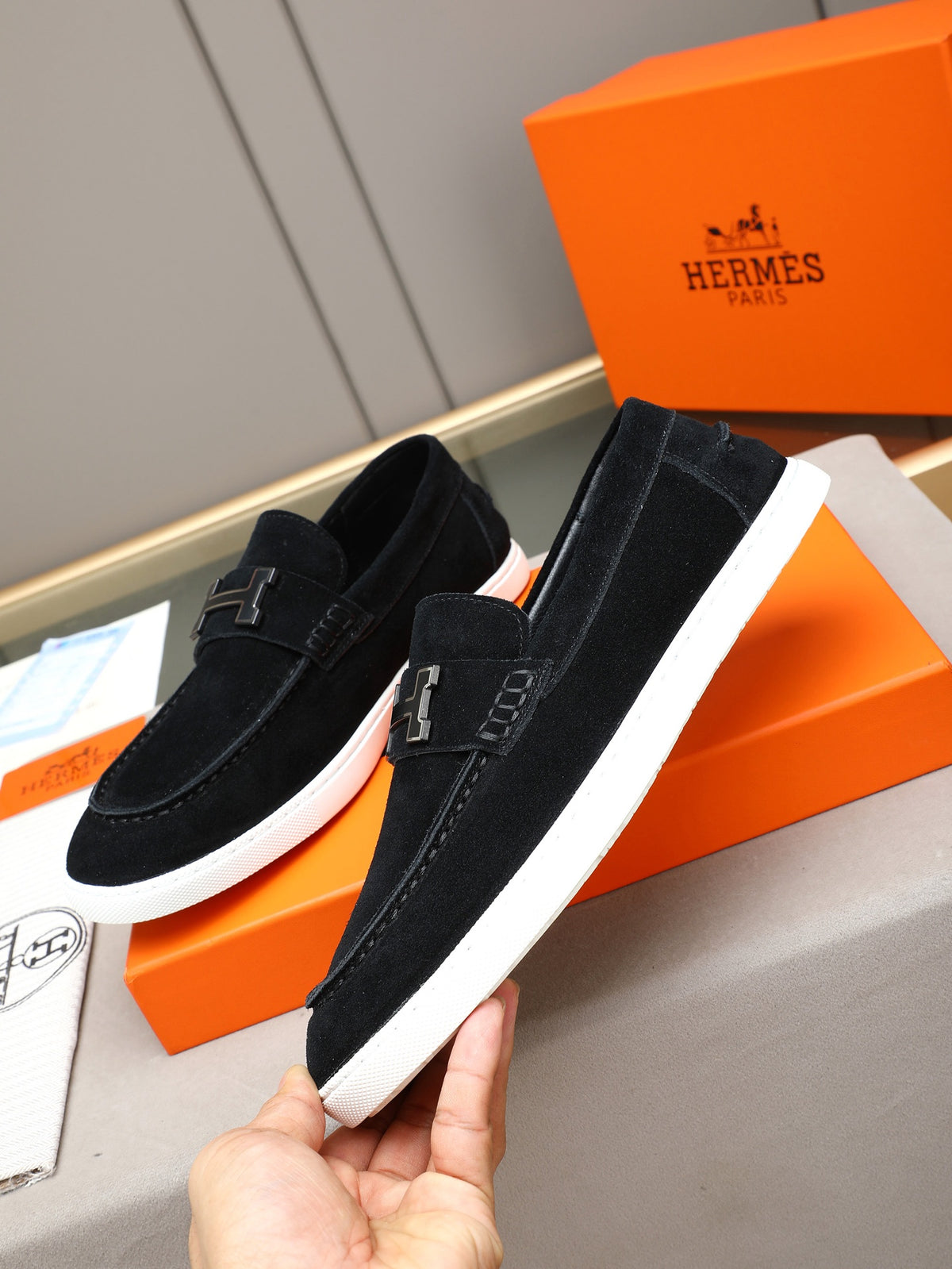 Hermes Shoes #39 - Color 08