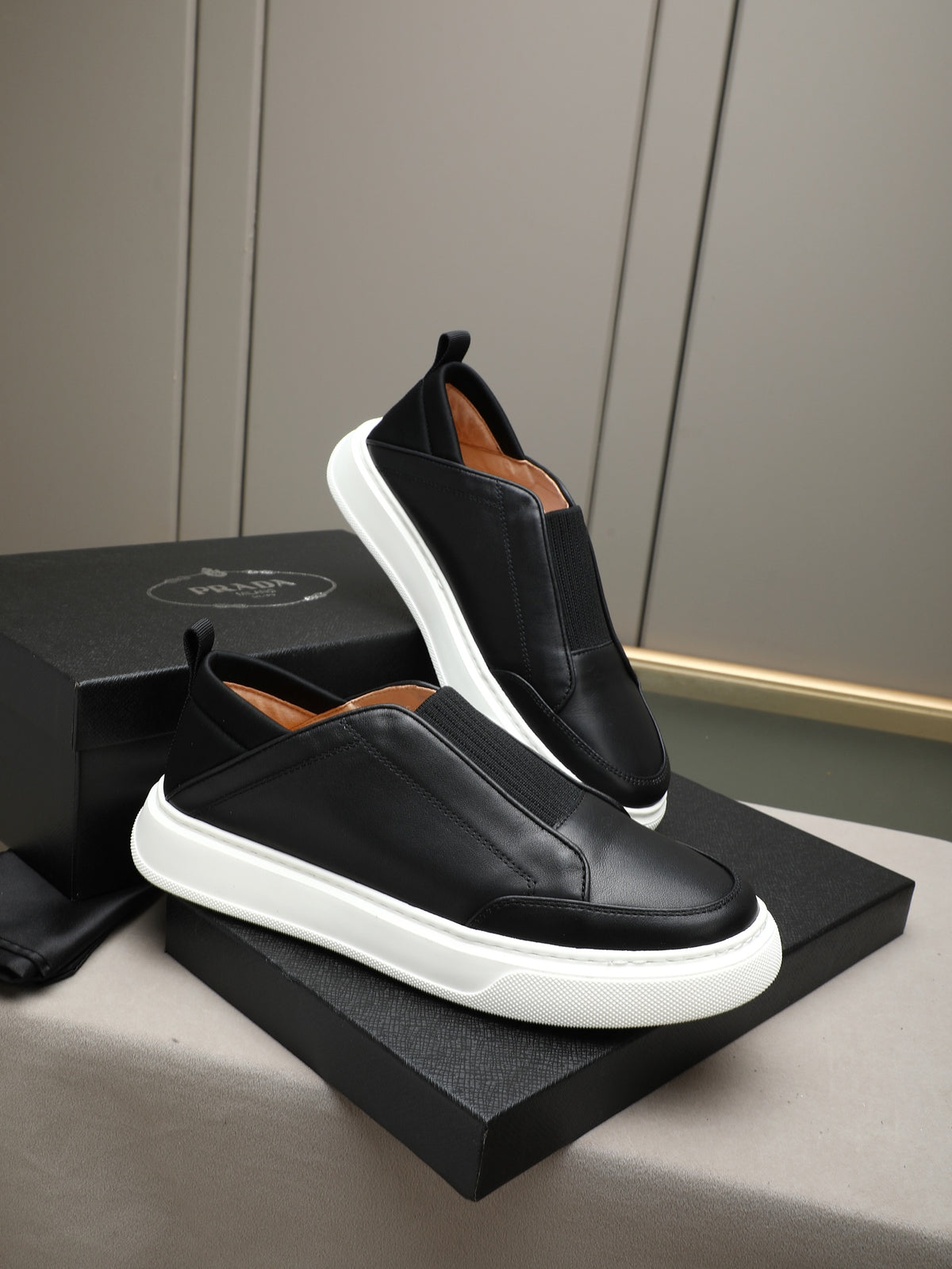 Prada Casual Shoes #02 PP220