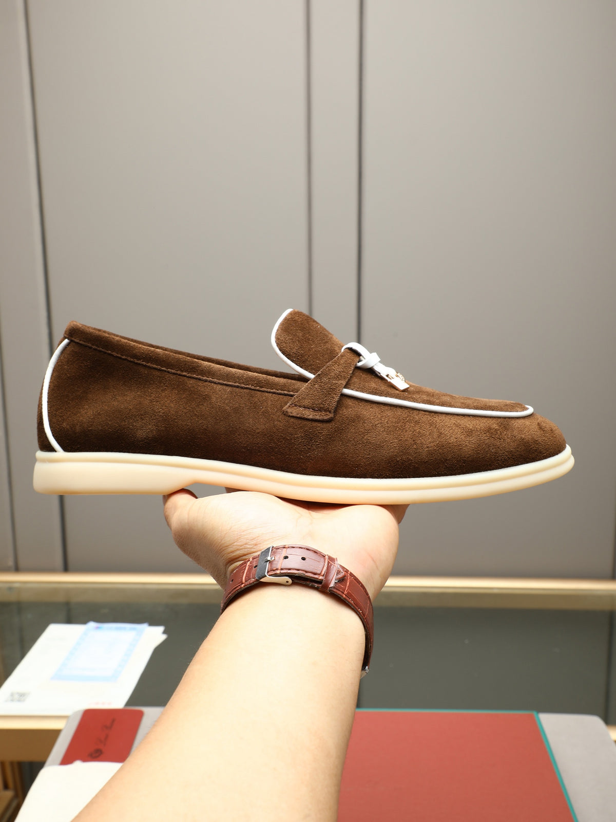 Hermes Shoes #38 - Color 01